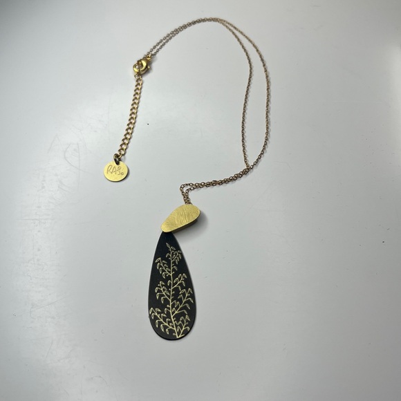 Ras Gold and Black Leaf Pendant Necklace - Picture 2 of 5
